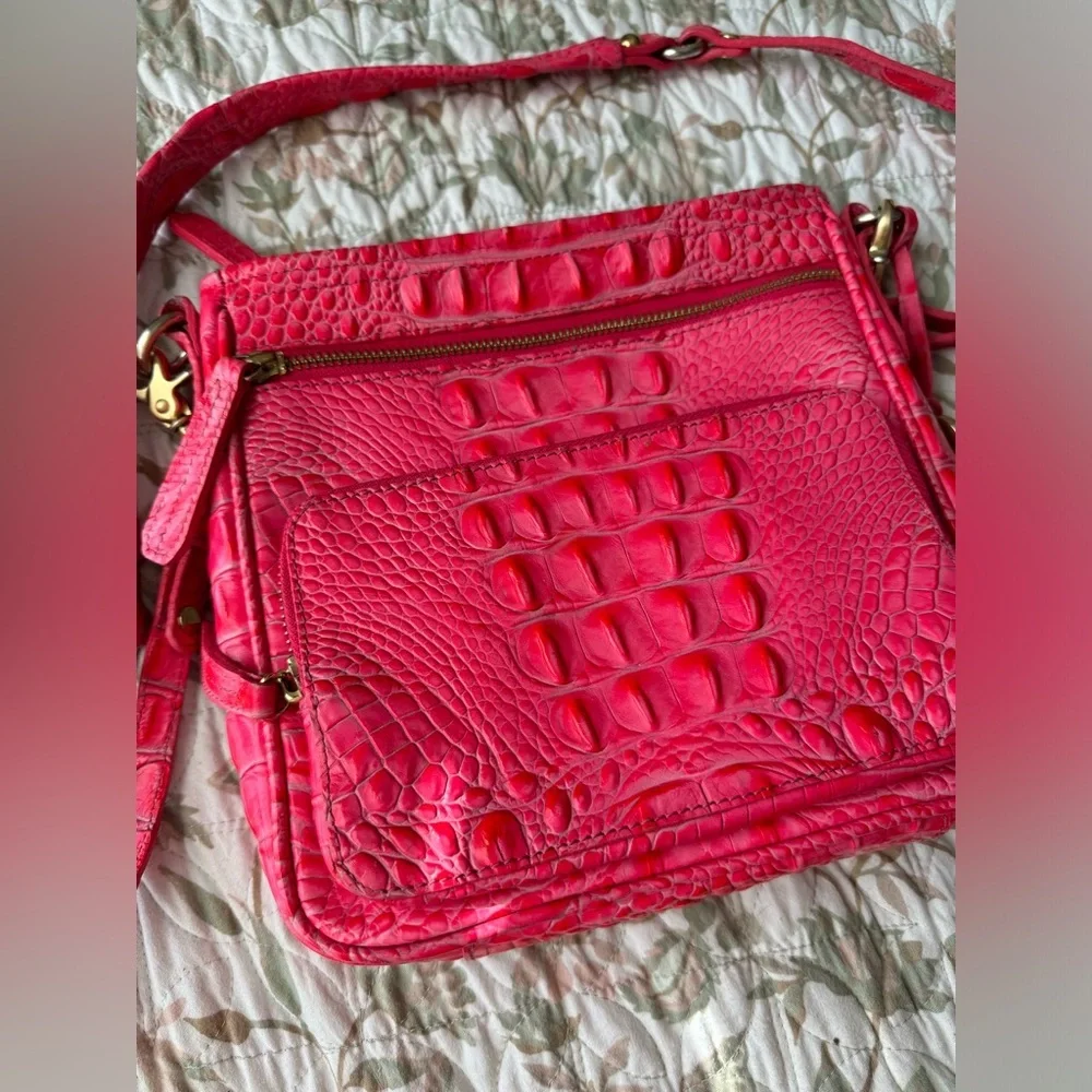 Brahmin Melbourne Cleo crossbody hot bright pink - Picture 2 of 16